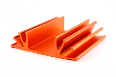 Disipador de aluminio pintado 10ZD38-5 (sacado de disipador 5x5cm)